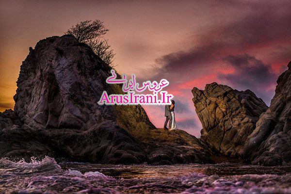 آتلیه عروس - عروس و داماد در کنار دریا و صخره