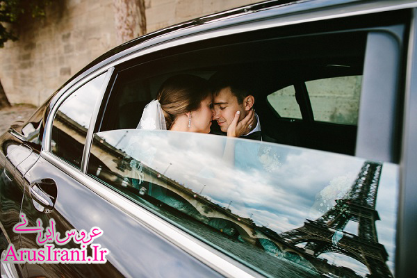 آتلیه عروس - عروس و داماد در ماشین کنار برج ایفل