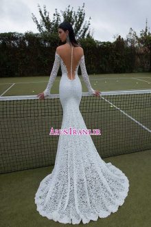 لباس عروس کلوش دنباله دار 2015