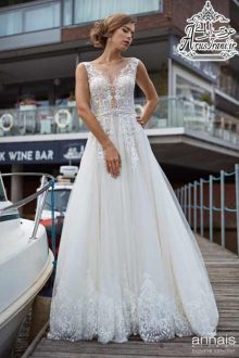 لباس عروس طرح A بلند 2019