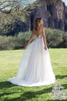 لباس عروس سلطنتی دنباله دار 2018