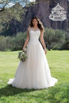 لباس عروس پرنسس دنباله دار 2018