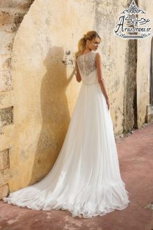 لباس عروس سلطنتی دنباله دار 2019