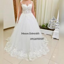 مزون عروس گل یخ