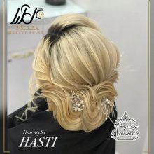 آرایشگاه گل آرا