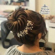 آرایشگاه گلی مباشری