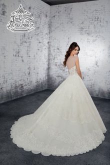 لباس عروس طرح A دنباله دار 2019