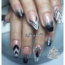 آرایشگاه نغمه و نگین
