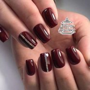 طراحی ناخن آرایشگاه ماتریکا