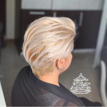 آرایشگاه نیکی خلعتبری