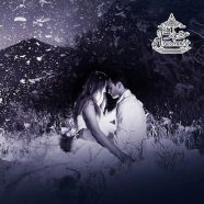 ژست عاشقانه آتلیه یاس