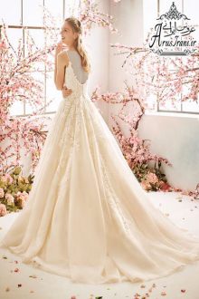 لباس عروس طرح A دنباله دار 2020